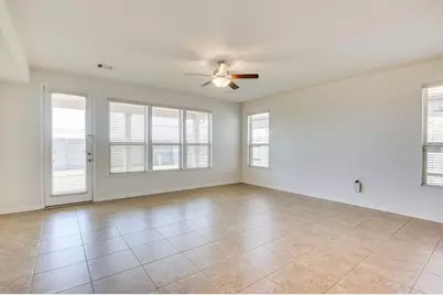 1619 Stuart Creek Drive, Richmond, TX 77469 - Photo 7