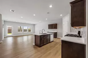 21023 Belmont Village Wy, Katy, TX 77449 - Photo 5