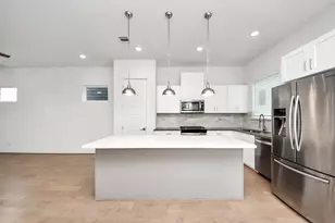 4623 Cochran St, Houston, TX 77009 - Photo 13