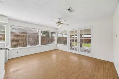 8703 Twisting Vine Lane, Houston, TX 77040 - Photo 9