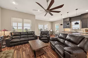 3730 Mendocino Dr, Galveston, TX 77554 - Photo 21