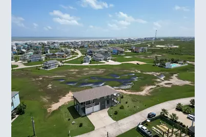 3730 Mendocino Drive, Galveston, TX 77554 - Photo 3