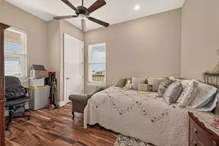 3730 Mendocino Dr, Galveston, TX 77554 - Photo 23