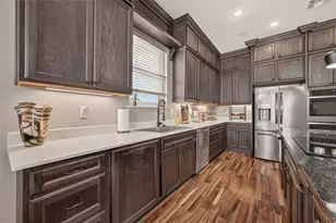 3730 Mendocino Dr, Galveston, TX 77554 - Photo 13