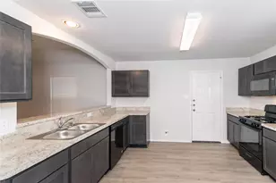 1117 Copal, Conroe, TX 77301 - Photo 3