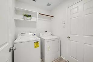18314 Manorcliff Ln, Katy, TX 77449 - Photo 21