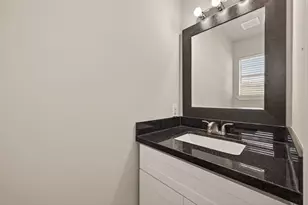 1102 Belaya Ln, Houston, TX 77090 - Photo 17