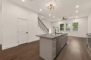 6808 Madrid St, Houston, TX 77021 - Photo 9