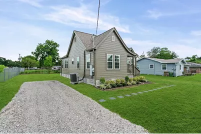1212 Glendale, Dayton, TX 77535 - Photo 23