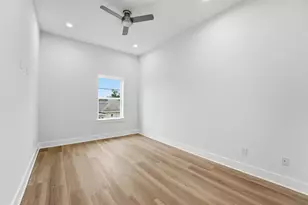 408 E 34th St, Houston, TX 77018 - Photo 27