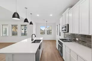 21923 Pecan Buff Dr, Waller, TX 77484 - Photo 9