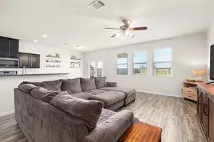 2225 Windy Sail Dr, Texas City, TX 77568 - Photo 9