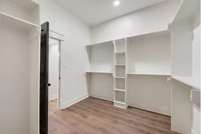 312 Morehead Street E, Franklin, TX 77856 - Photo 9