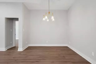 312 Morehead Street E, Franklin, TX 77856 - Photo 13