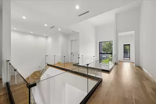 1730 Bayram Dr, Houston, TX 77055 - Photo 13