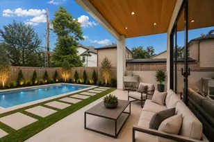 1730 Bayram Dr, Houston, TX 77055 - Photo 5