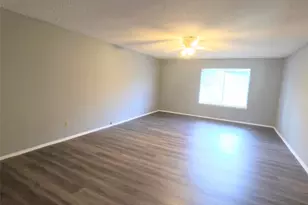 10526 Chapel Hill Dr, Houston, TX 77099 - Photo 21