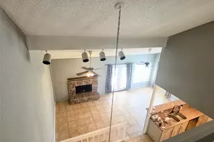 10526 Chapel Hill Dr, Houston, TX 77099 - Photo 13