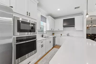 6835 Preston Grove Drive, Spring, TX 77389 - Photo 17