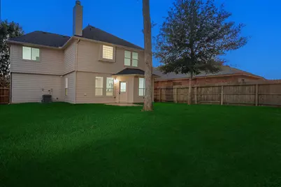 2037 Borthwick Lane, Conroe, TX 77301 - Photo 23