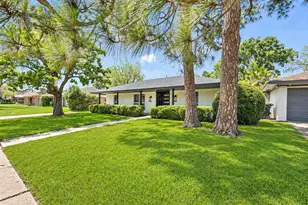 5642 Warm Springs Rd, Houston, TX 77035 - Photo 5
