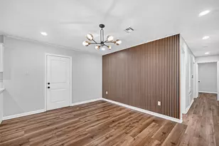 4310 Jorns St, Houston, TX 77045 - Photo 9