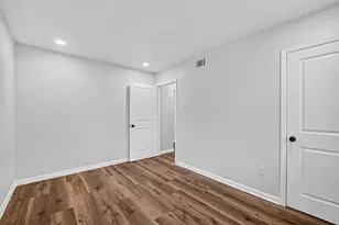 4310 Jorns St, Houston, TX 77045 - Photo 33