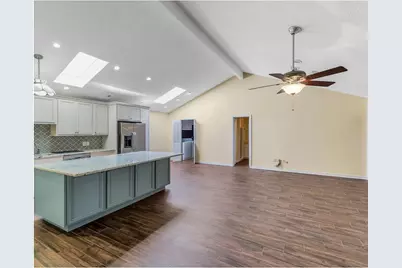 13902 Paradise Valley Drive E, Houston, TX 77069 - Photo 13