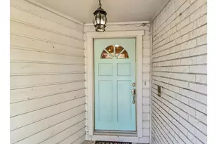 13902 Paradise Valley Dr E, Houston, TX 77069 - Photo 11