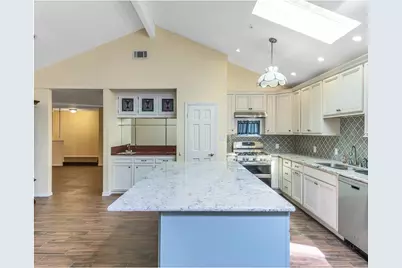 13902 Paradise Valley Drive E, Houston, TX 77069 - Photo 19