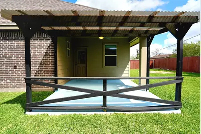 704 Shadow Bend, Richwood, TX 77531 - Photo 39