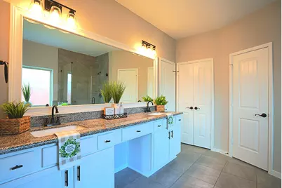 704 Shadow Bend, Richwood, TX 77531 - Photo 29