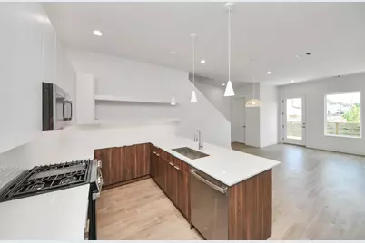 13111 Moncloa Drive, Houston, TX 77047 - Photo 5