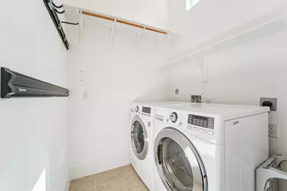 2421 Beall Street, Houston, TX 77008 - Photo 17