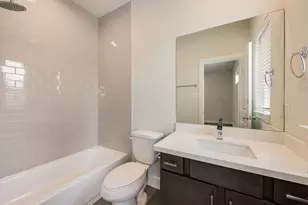 6317 Brighton Oaks Ln, Houston, TX 77008 - Photo 3