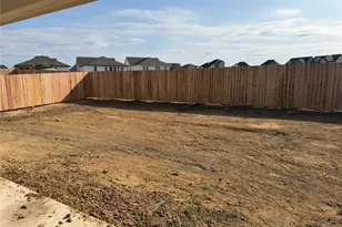 1721 San Jacinto, Brenham, TX 77833 - Photo 9