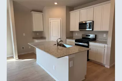 1721 San Jacinto, Brenham, TX 77833 - Photo 3