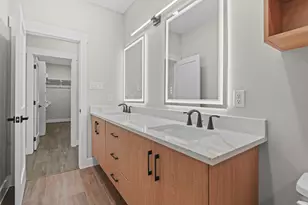 2412 Terry St, Houston, TX 77009 - Photo 15
