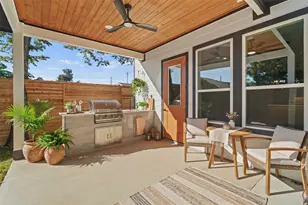 2412 Terry St, Houston, TX 77009 - Photo 19