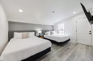 2302 Sumpter St, Houston, TX 77026 - Photo 13