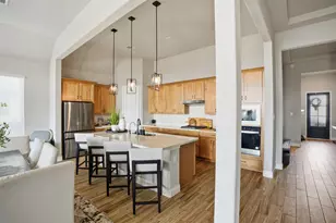 19303 Seabiscuit Stable Trl, Tomball, TX 77377 - Photo 7