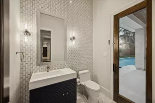 318 Knipp Rd, Houston, TX 77024 - Photo 15