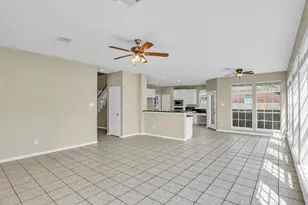 4407 Magnolia Ln, Sugar Land, TX 77478 - Photo 7