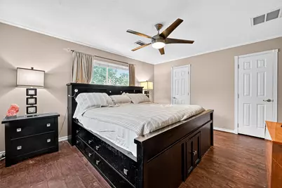 10302 Ivyridge Road, Houston, TX 77043 - Photo 37