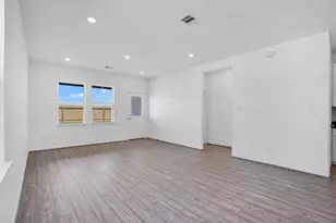 18034 Lasso Mls Dr, Hockley, TX 77447 - Photo 5