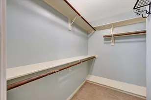 13714 Robin Hill Ct, Houston, TX 77059 - Photo 29