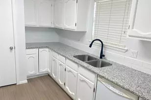 16222 Summer Dew Ln, Houston, TX 77095 - Photo 9