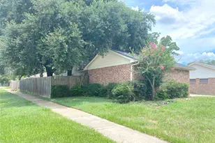 16222 Summer Dew Ln, Houston, TX 77095 - Photo 3