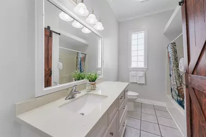 22517 Bay Point Drive, Galveston, TX 77554 - Photo 9