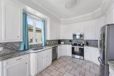 22517 Bay Point Drive, Galveston, TX 77554 - Photo 7